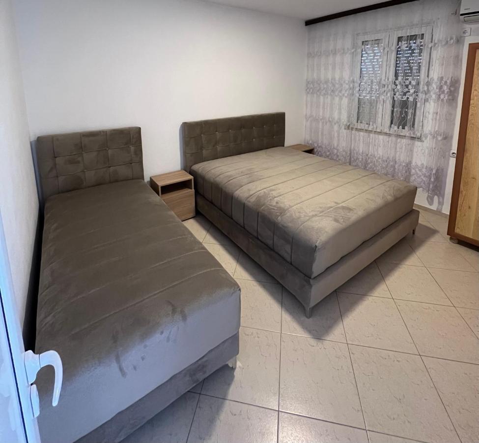 Apartments Beho Улцин Екстериор снимка